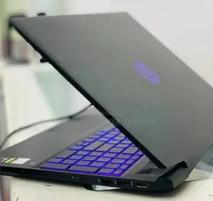 New Laptop HP Pavilion 15 8GB AMD Ryzen 5 SSD 512GB