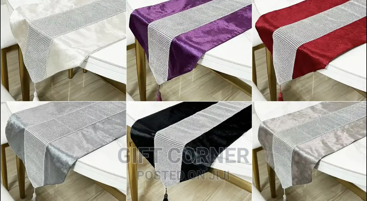 Dining Table Set Runner With Pillows for 4,6,8,10chair