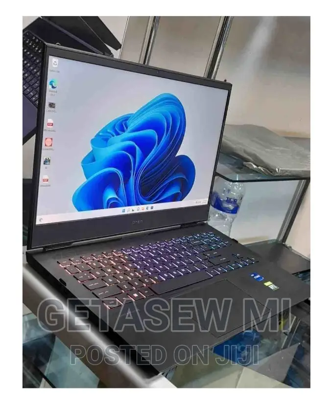 New Laptop HP Omen 17 16GB Intel Core I7 SSD 1T