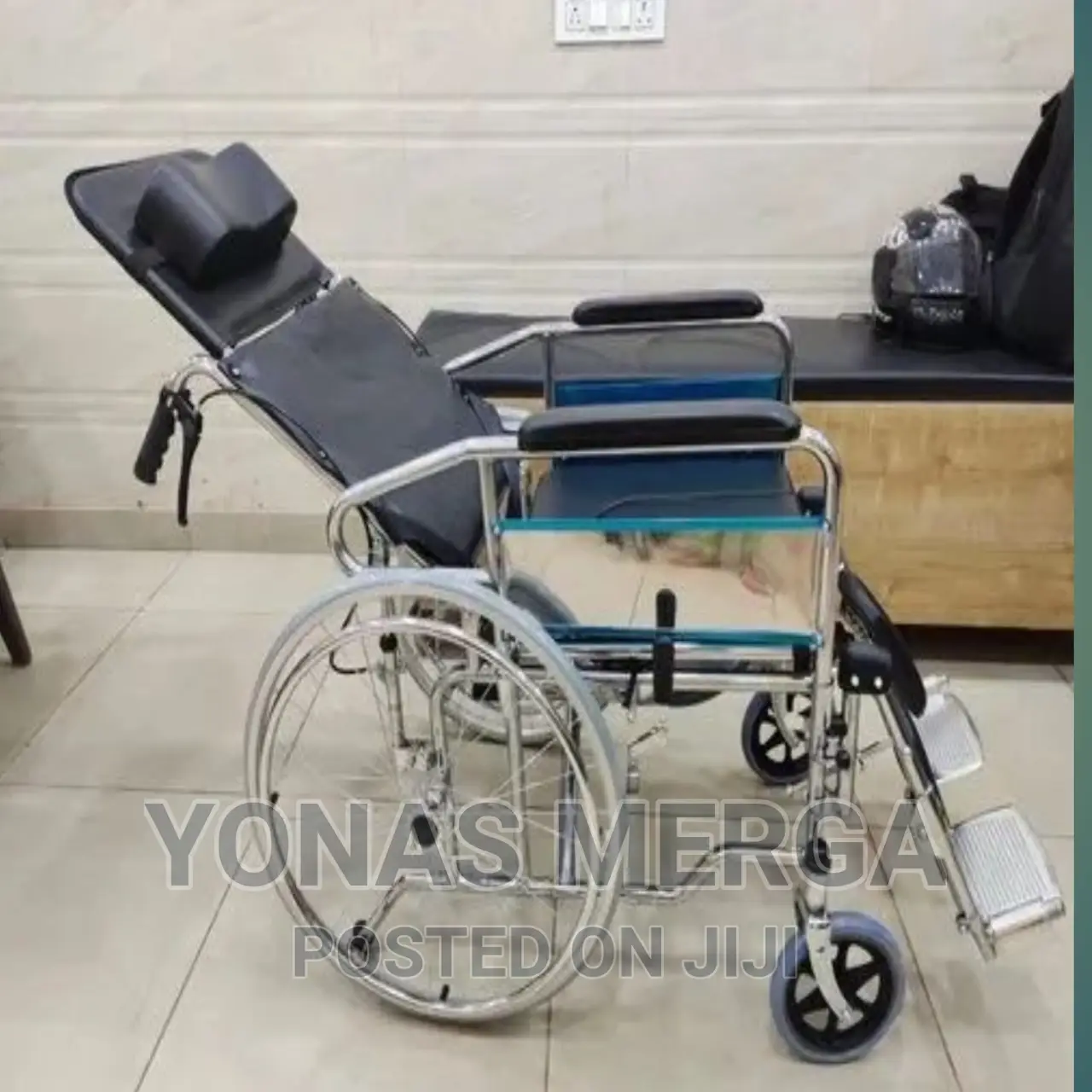 Wheelchair Disability Aid Approved Over Toilet Aid
