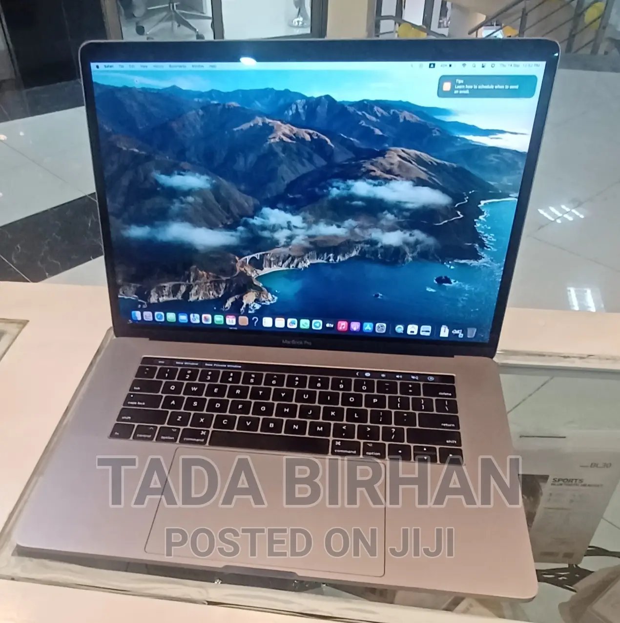 New Laptop Apple MacBook Pro 2017 16GB Intel Core I7 SSD 512GB