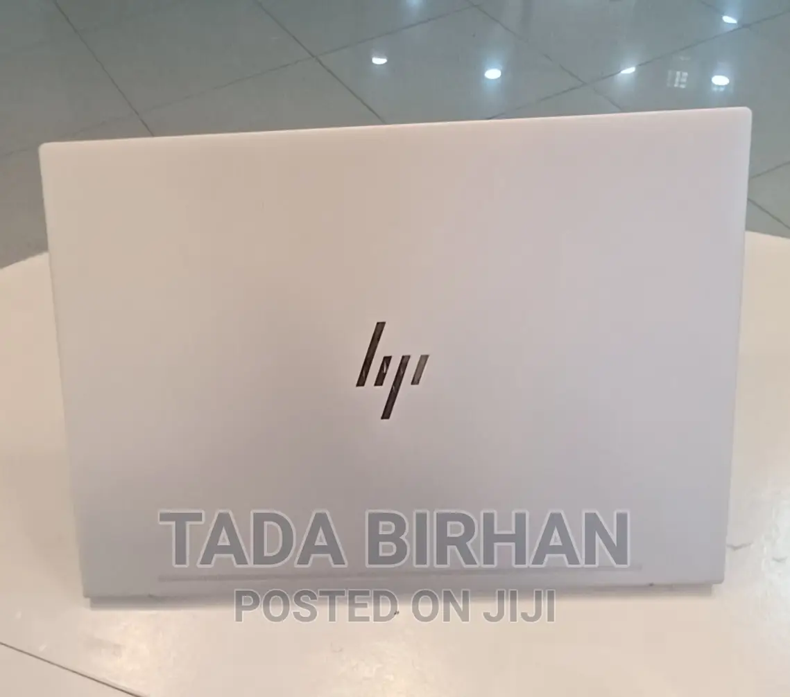 New Laptop HP Pavilion 15 8GB Intel Core I5 SSD 16 GB