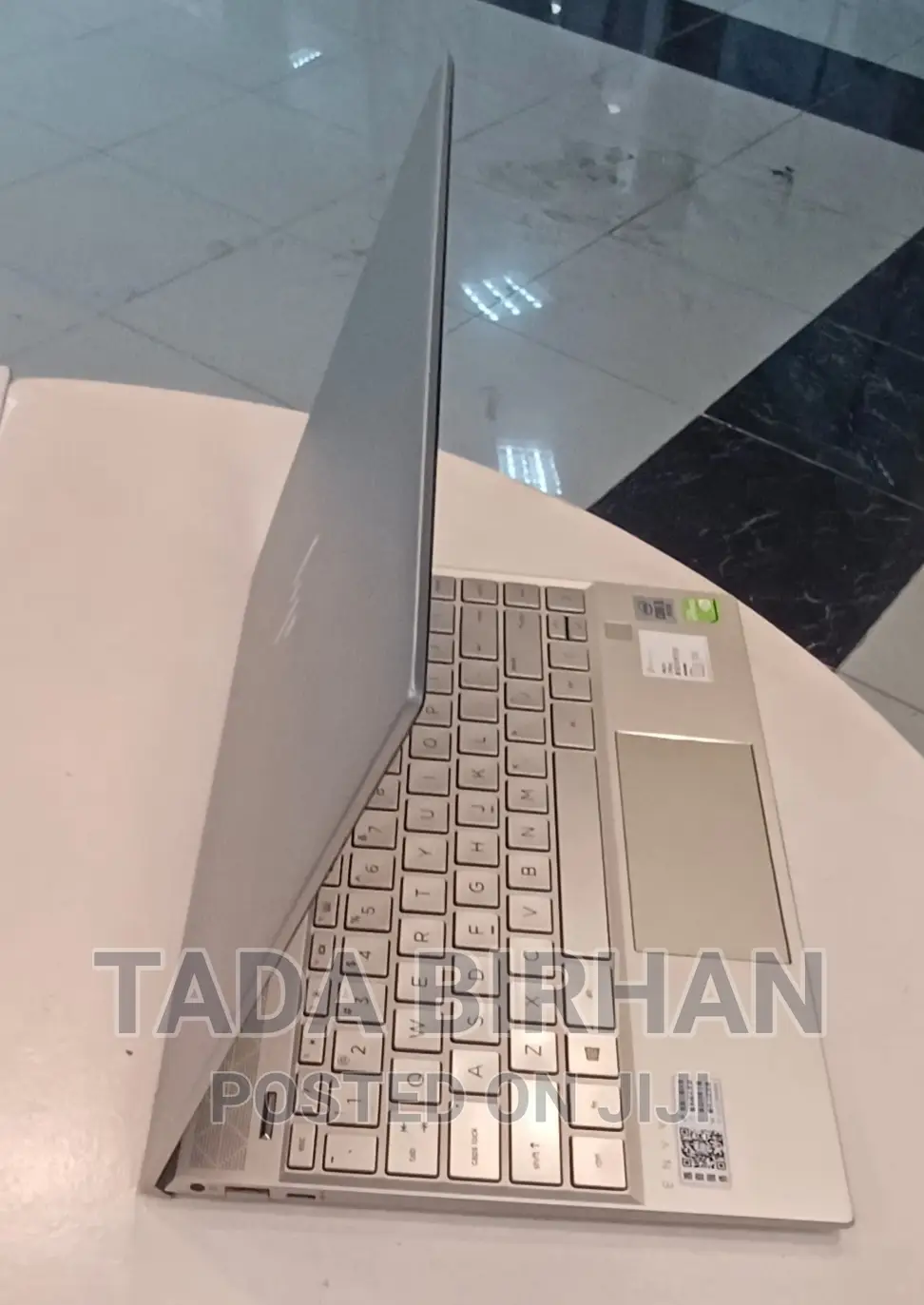 New Laptop HP Pavilion 15 8GB Intel Core I5 SSD 16 GB