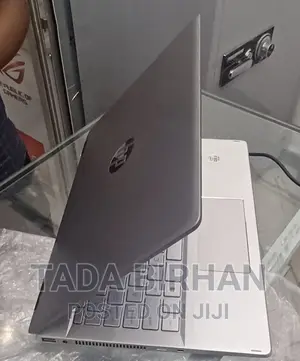 New Laptop HP Pavilion 15 8GB Intel Core I5 SSD 512GB