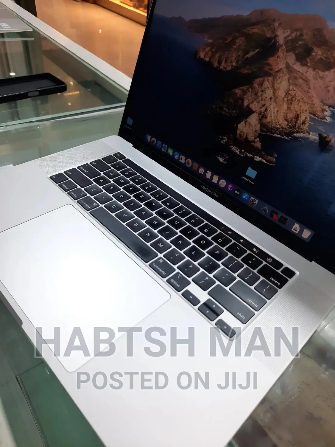 New Laptop Apple MacBook Pro 2019 32GB Intel Core I9 SSD 1T