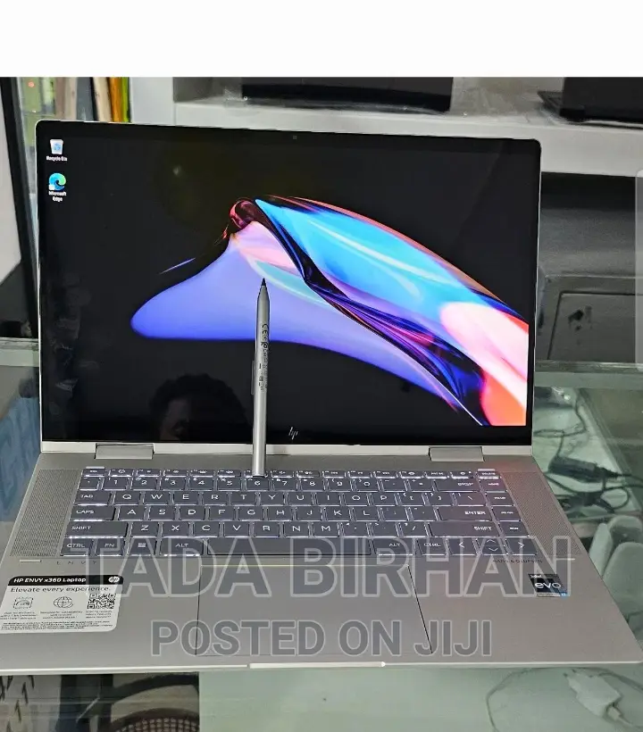 New Laptop HP Envy X360 16GB Intel Core I7 SSD 1T