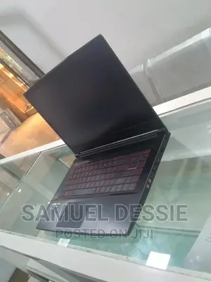 New Laptop MSI GF63 8GB Intel Core I5 SSD 512GB