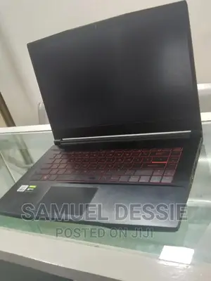 New Laptop MSI GF63 8GB Intel Core I5 SSD 512GB