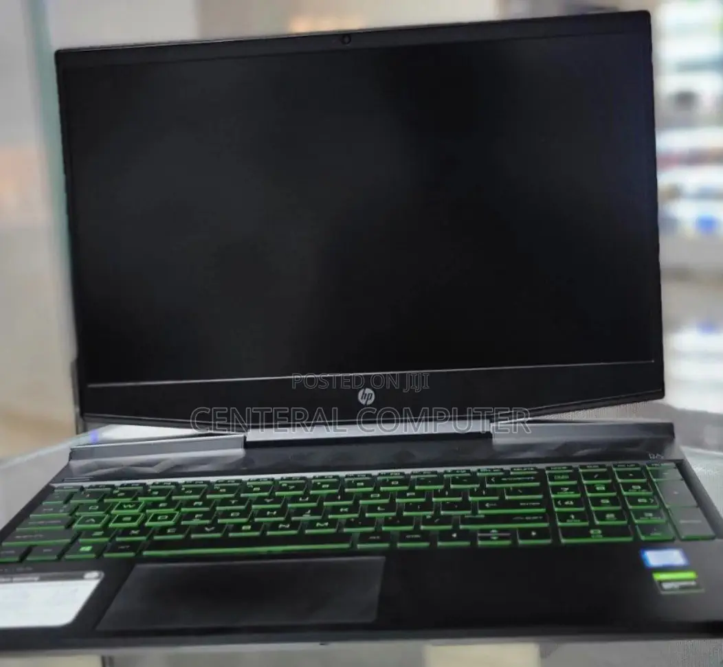 New Laptop HP Pavilion 17 8GB Intel Core I7 HDD+SSD 1T