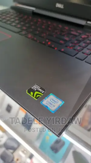 New Laptop Dell Inspiron 15 8GB Intel Core I5 HDD+SSD 1.5T