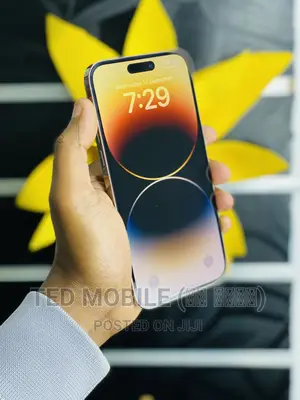 Photo - New Apple iPhone 14 Pro Max 128 GB Gold