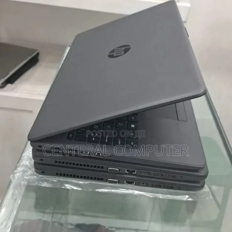 New Laptop HP Stream Notebook 8GB Intel Core I7 HDD 1T