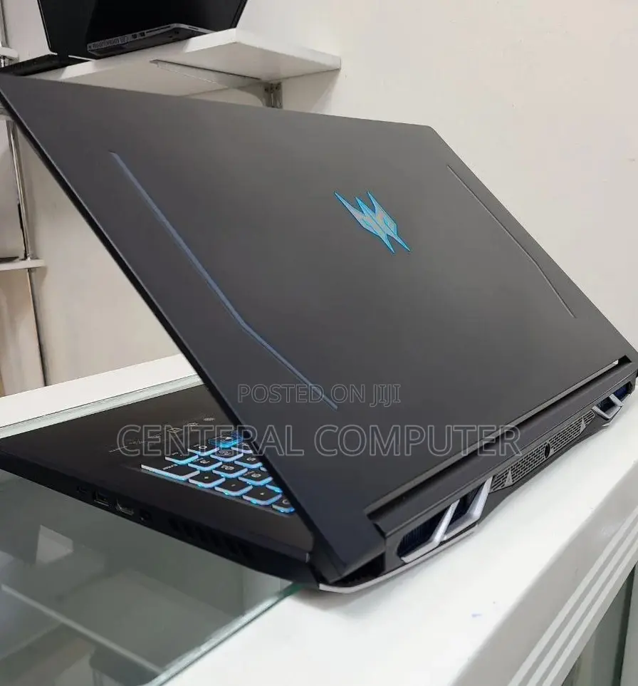 New Laptop Acer Predator Helios 500 16GB Intel Core I9 SSD 1T