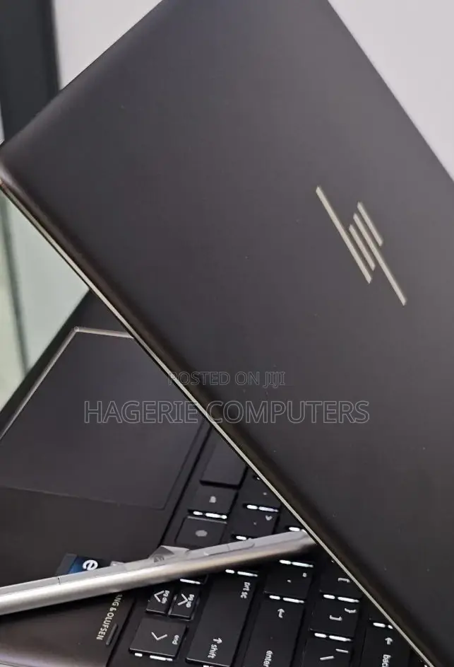 New Laptop HP Spectre 16GB Intel Core I7 SSD 1T