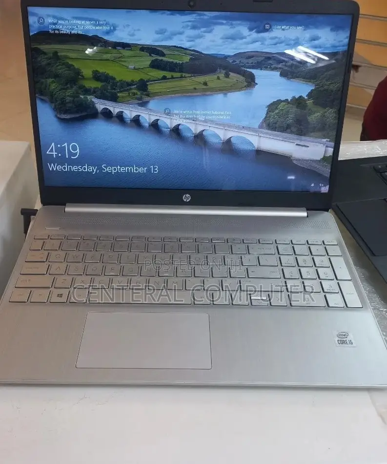 New Laptop HP Stream Notebook 8GB Intel Core I5 SSD 512GB