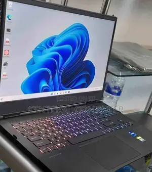 New Laptop HP Omen X 17t 16GB Intel Core I7 SSD 1T