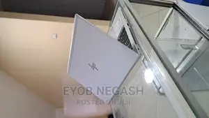 Photo - New Laptop HP EliteBook 840 G5 16GB Intel Core I5 SSD 256GB