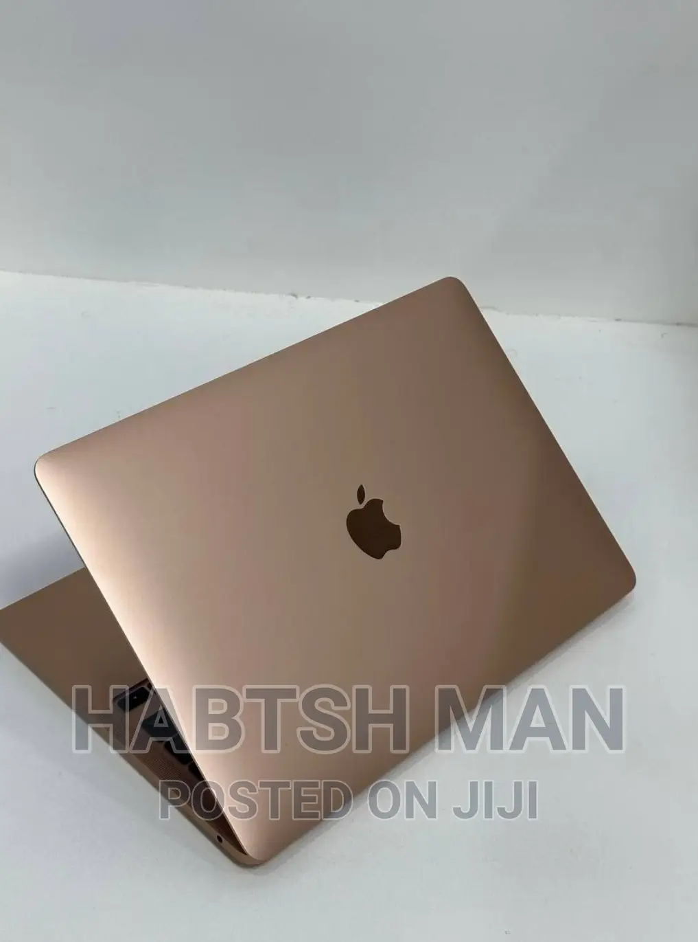 New Laptop Apple MacBook Air 2020 M1 8GB Apple M1 SSD 256GB