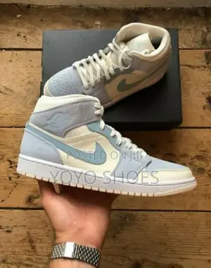 Air Jordan 1