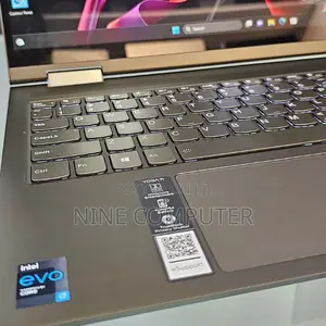 New Laptop Lenovo 12GB Intel Core I7 SSD 512GB