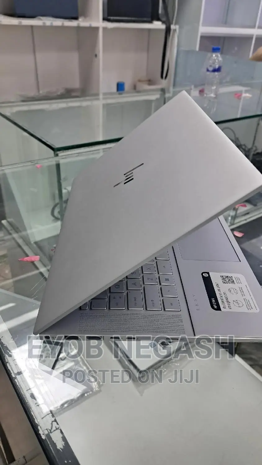 New Laptop HP Envy 15 16GB Intel Core I5 SSD 512GB