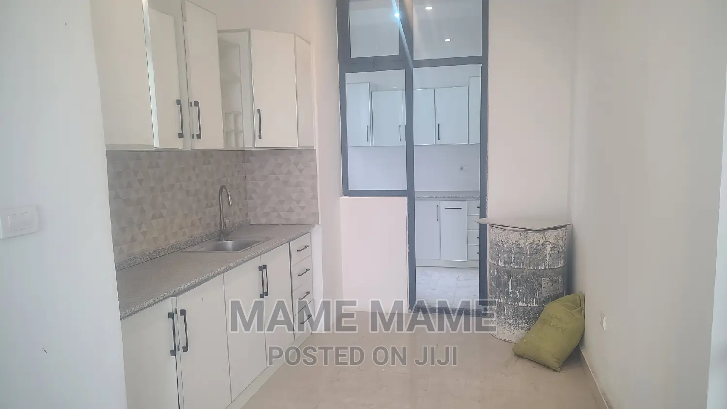 3bdrm Apartment in Addis Abeba, Bole for rent