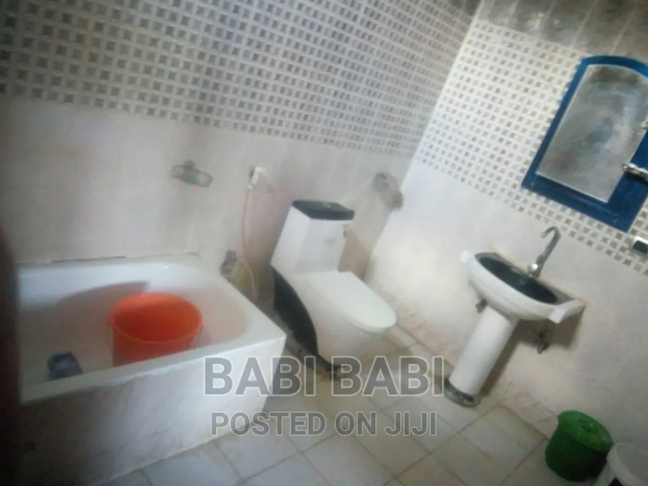 6bdrm House in አየር ጤና አካባቢ ቪላ ቤት, Nifas Silk-Lafto for sale