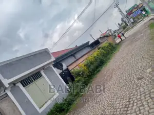 7bdrm House in ጀሞ አካባቢ, Nifas Silk-Lafto for sale