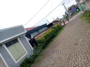 7bdrm House in ጀሞ አካባቢ, Nifas Silk-Lafto for sale