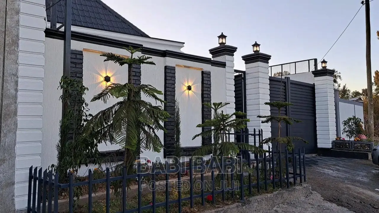 5bdrm House in ጀሞ ቡና ሜዳ, Nifas Silk-Lafto for sale