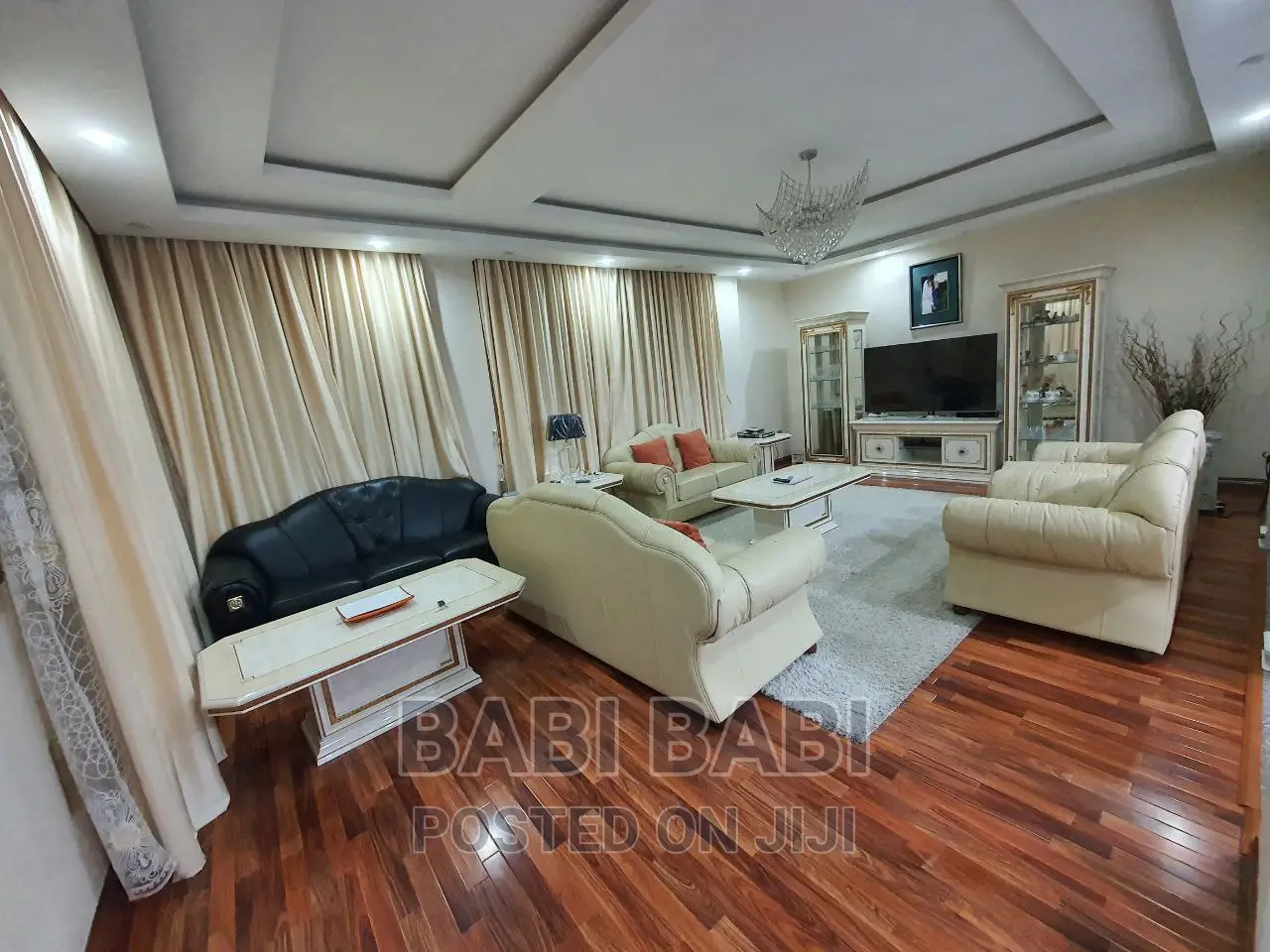 9bdrm House in ጀርመን አደባባይ አካባቢ, Nifas Silk-Lafto for sale