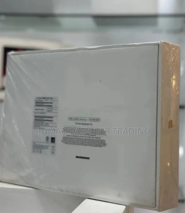 New Laptop Apple MacBook Pro M1 8GB Apple M1 SSD 512GB