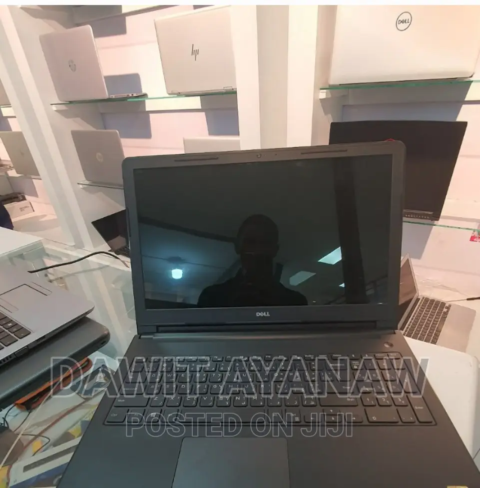 New Laptop Dell Inspiron 15 4GB Intel Core 2 Duo HDD 500GB