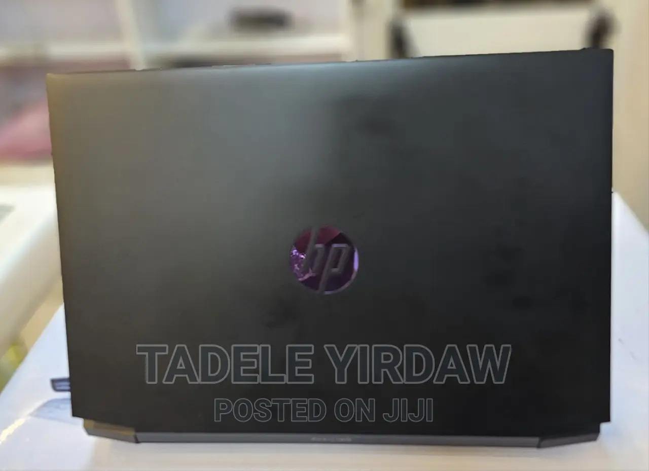 New Laptop HP Pavilion 15 8GB AMD Ryzen 5 SSD 512GB