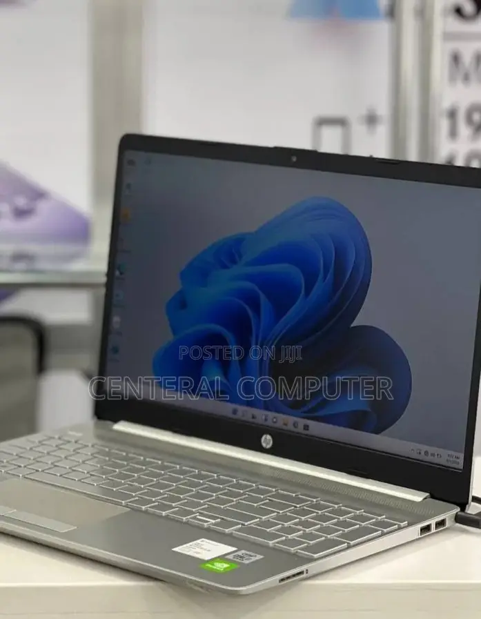 New Laptop HP Stream Notebook 16GB Intel Core I7 SSD 512GB