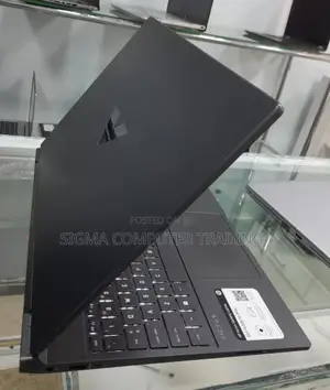 New Laptop HP Victus 16 16GB Intel Core I7 SSD 512GB