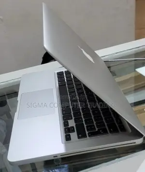 New Laptop Apple MacBook 2012 16GB Intel Core I5 SSD 1T