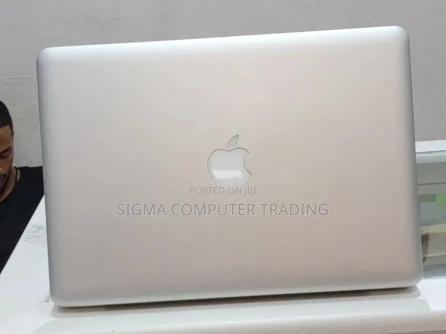 New Laptop Apple MacBook 2012 16GB Intel Core I5 SSD 1T