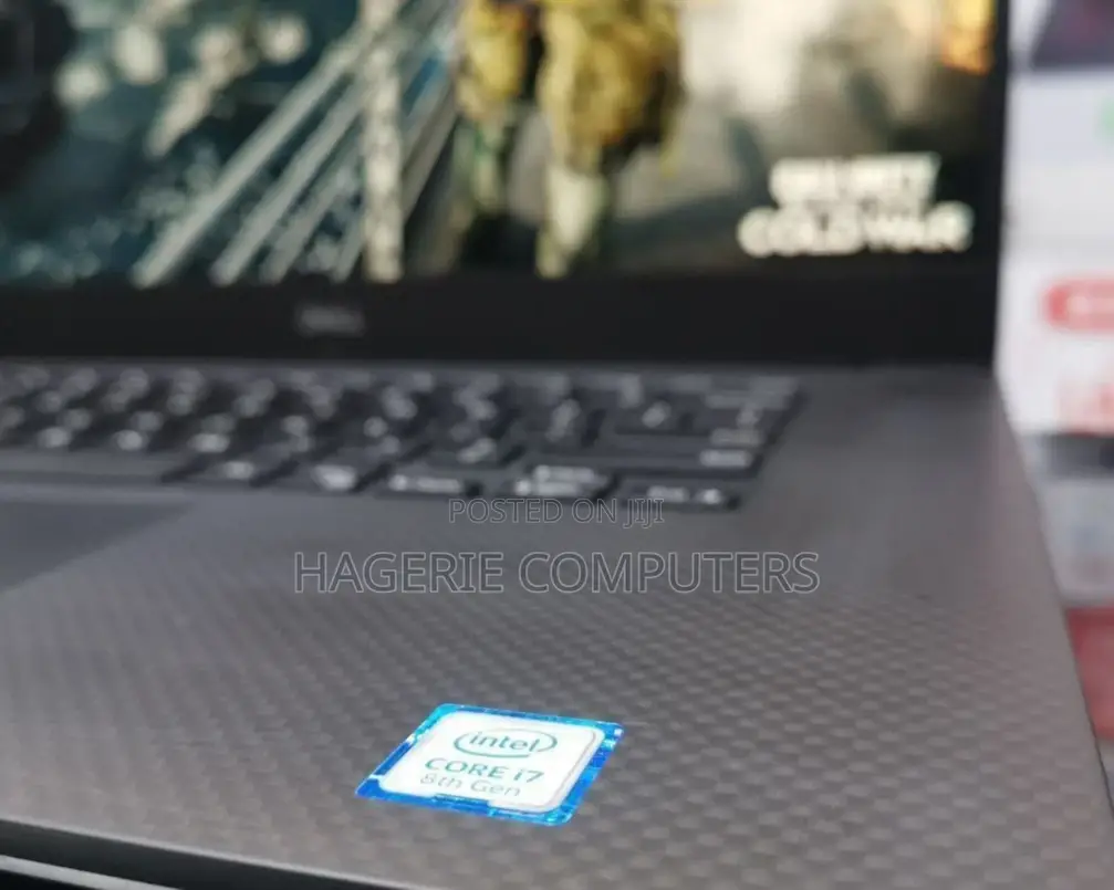 New Laptop Dell XPS 15 9560 32GB Intel Core I7 SSD 512GB