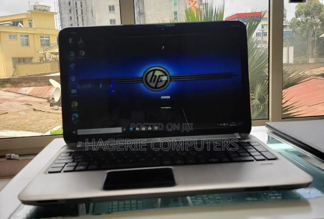 New Laptop HP Pavilion Dv6 6GB Intel Core 2 Quad HDD 700GB