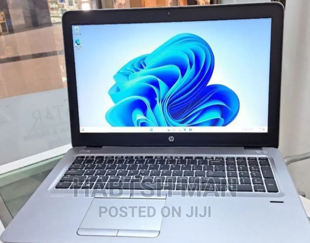 New Laptop HP EliteBook 840 8GB AMD A10 HDD 1T