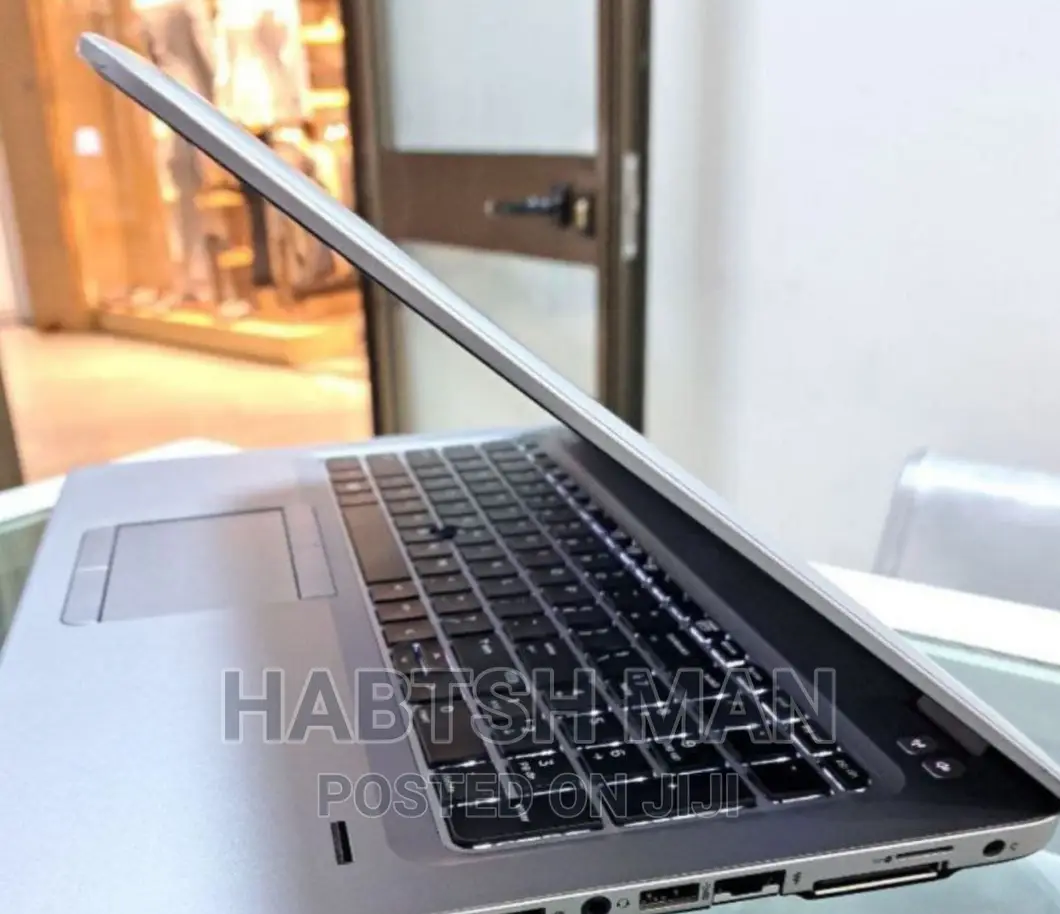 New Laptop HP EliteBook 840 8GB AMD A10 HDD 1T