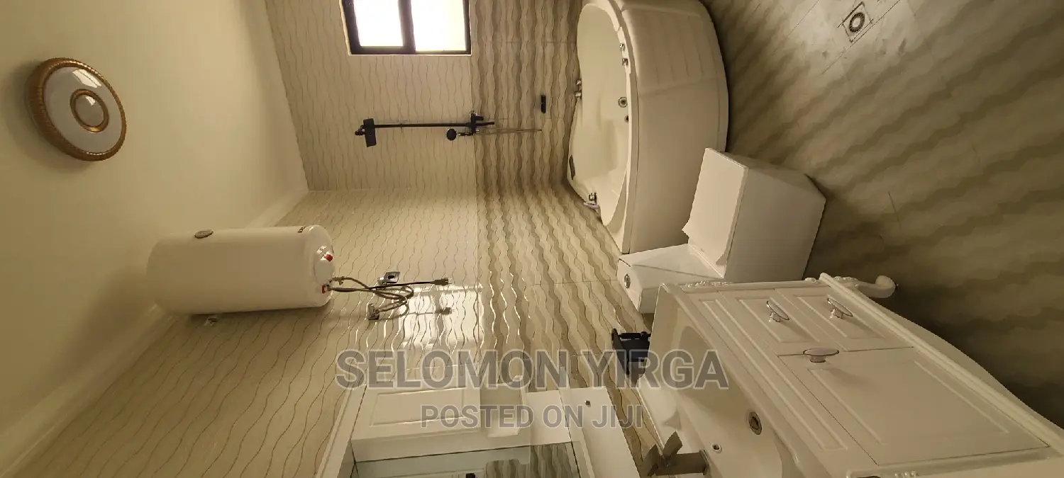 4bdrm Villa in አድስ አበባ, Yeka for sale