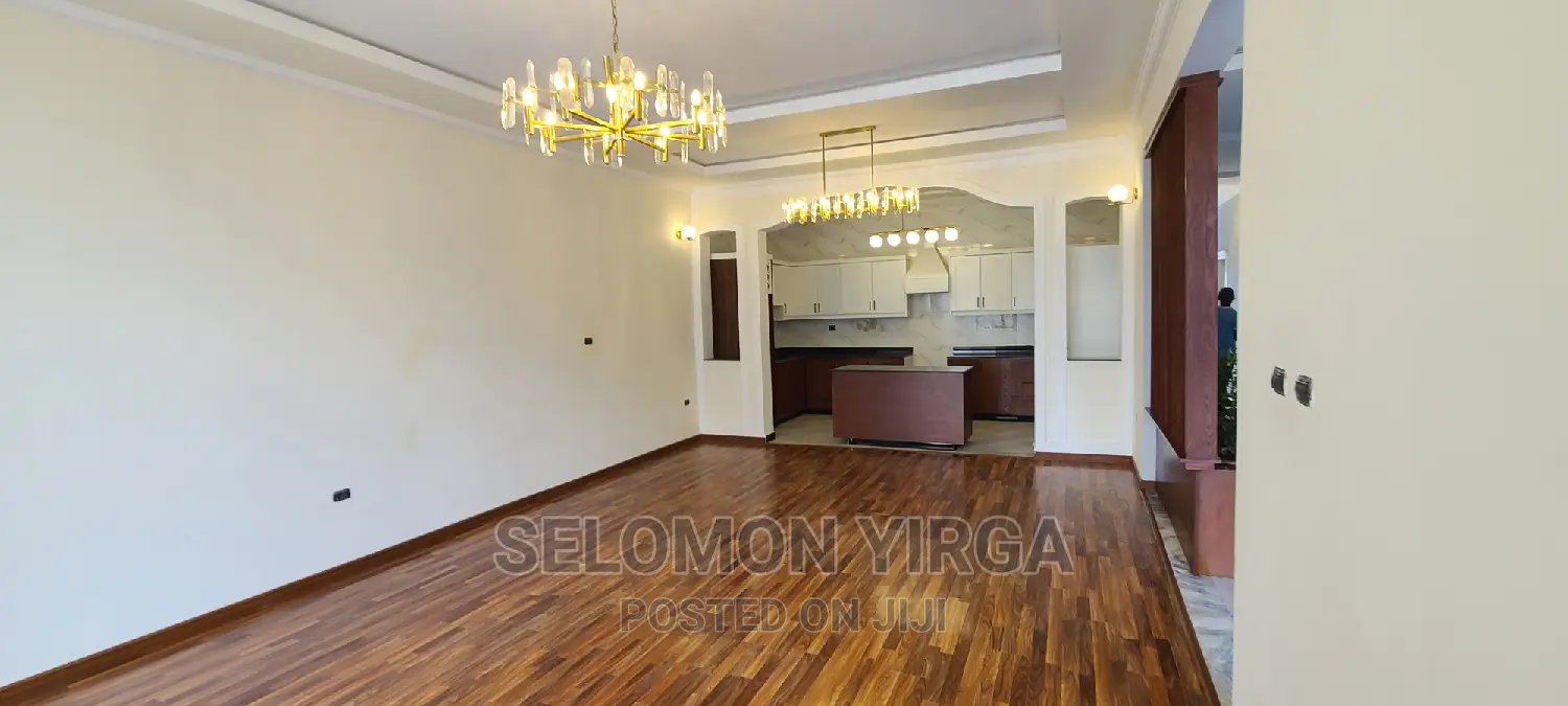 4bdrm Villa in አድስ አበባ, Yeka for sale