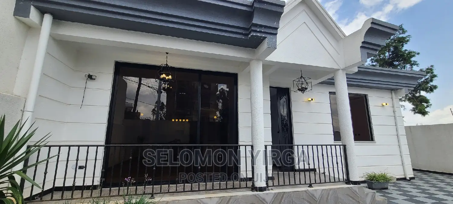4bdrm Villa in አድስ አበባ, Yeka for sale