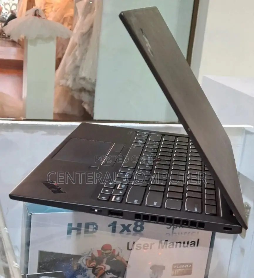 New Laptop Lenovo ThinkPad X1 Carbon 16GB Intel Core I7 SSD 512GB