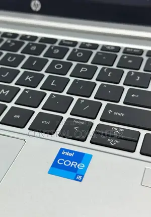 New Laptop HP 430 G3 16GB Intel Core I5 SSD 512GB