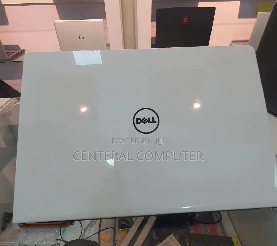 New Laptop Dell Inspiron 11 3153 4GB Intel Core I3 SSD 500GB