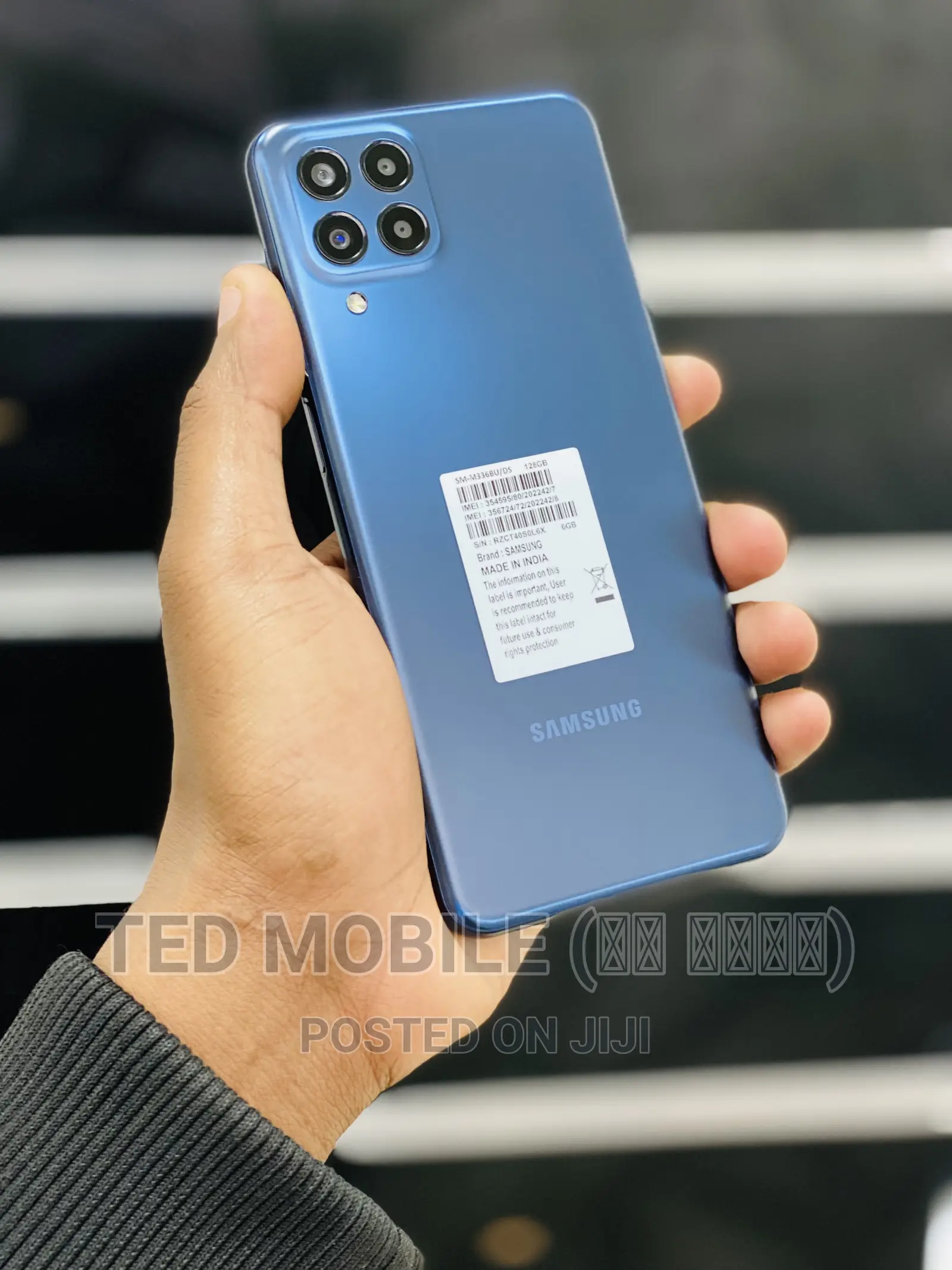 New Samsung Galaxy M33 5G 128 GB Blue