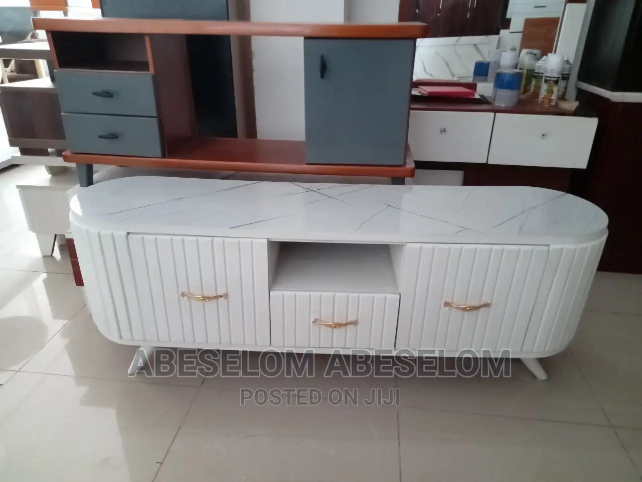 1,50 Cm ቲቪ እስታንድ